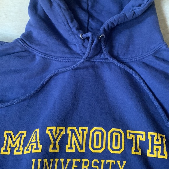 RARE Men's MAYNOOTH University IRELAND VOLLEYBALL Navy Hoodie Sweatshirt - Picture 5 of 10